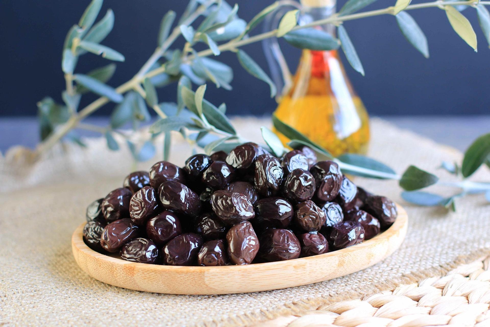 Siyah  Zeytin